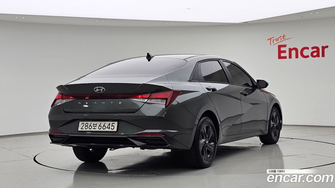 Hyundai AVANTE 2023