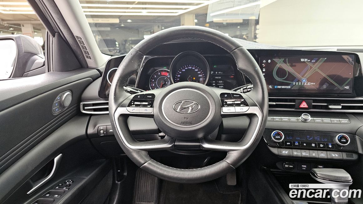 Hyundai AVANTE 2023