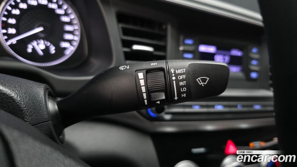 Hyundai AVANTE 2019