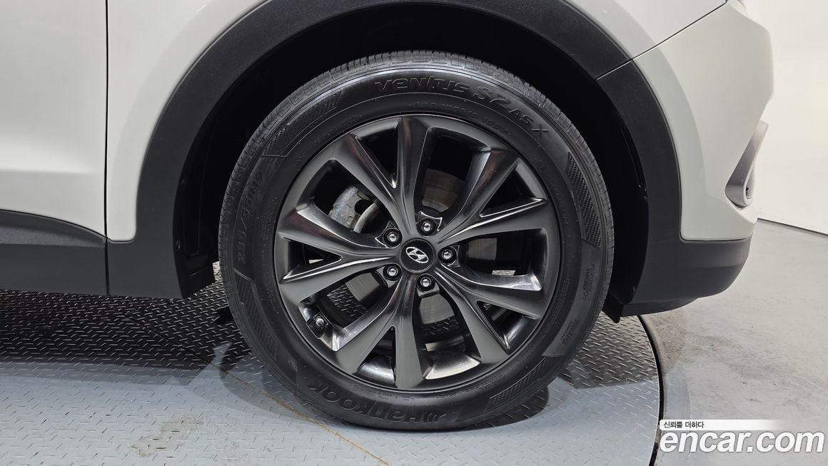 Hyundai Santafe 2016