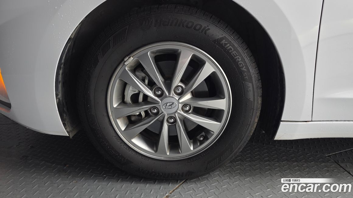Hyundai AVANTE 2019