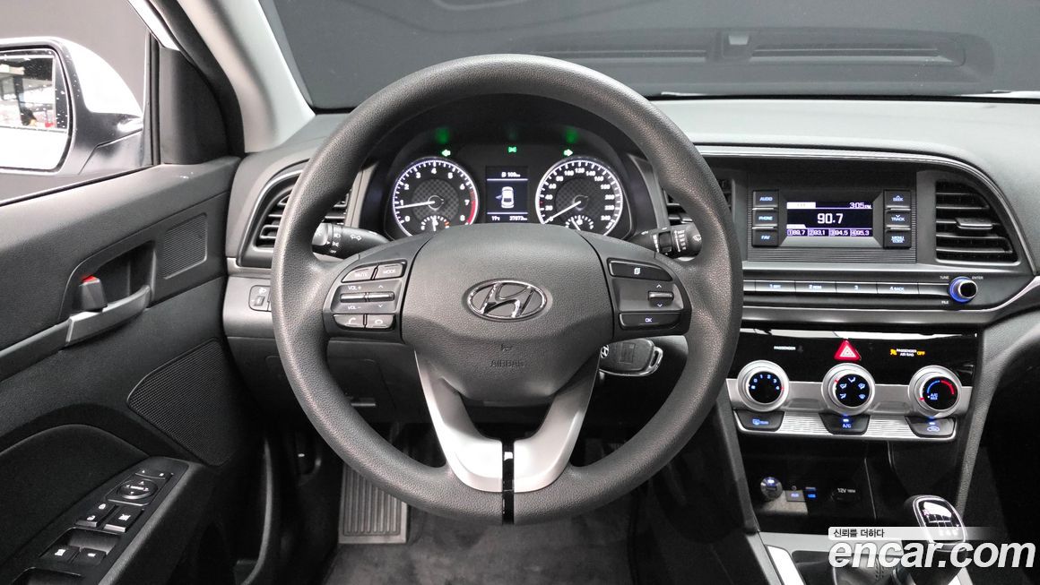 Hyundai AVANTE 2019