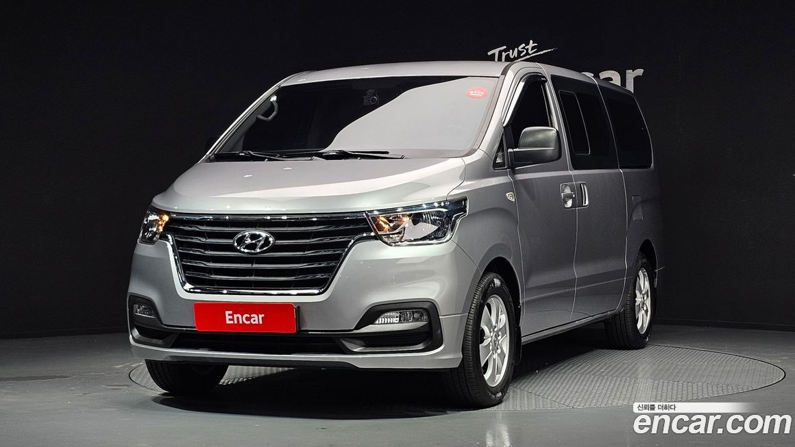 Hyundai Starex 2019