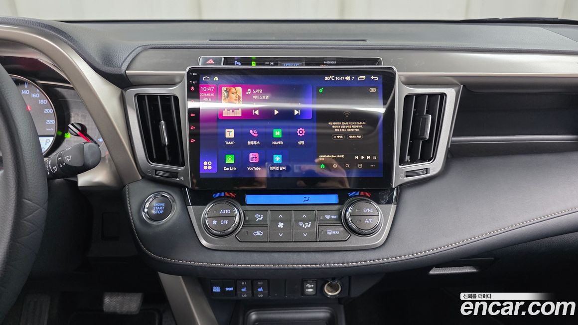 Toyota RAV4 2015