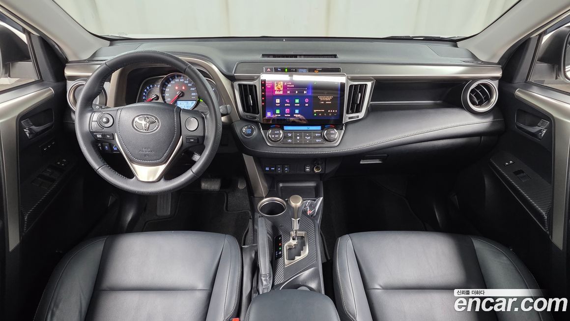 Toyota RAV4 2015