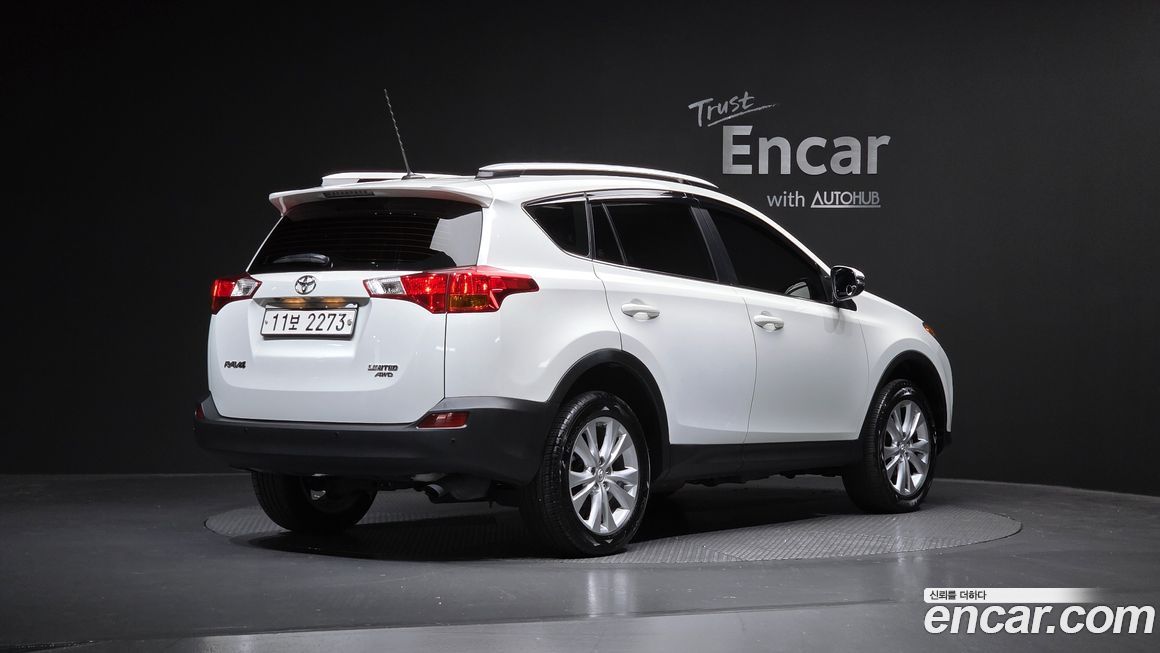 Toyota RAV4 2015