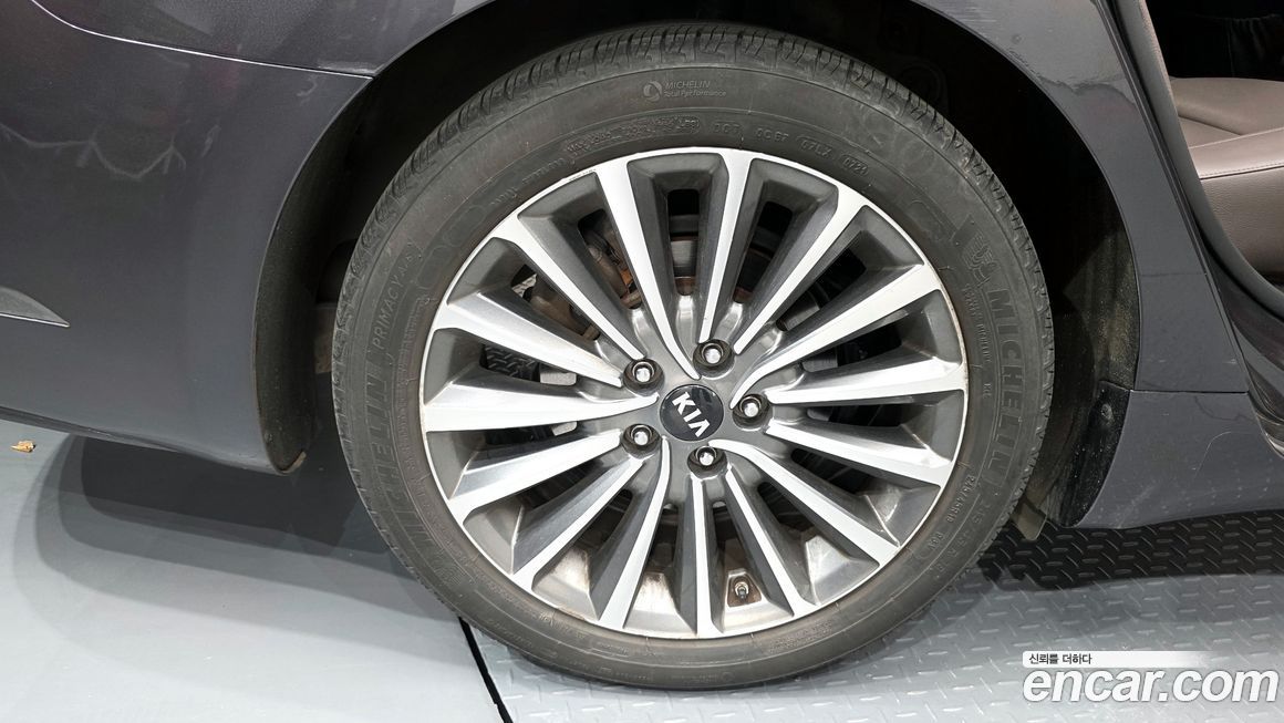 Kia K7 2019