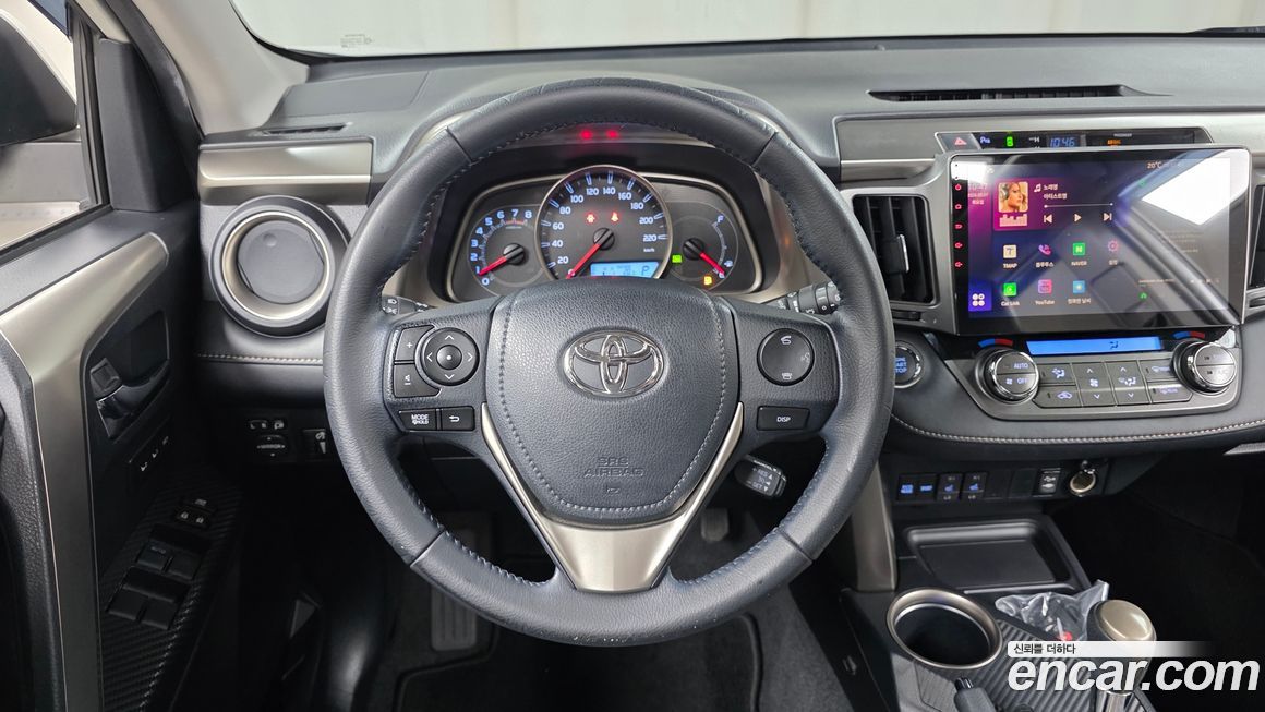 Toyota RAV4 2015
