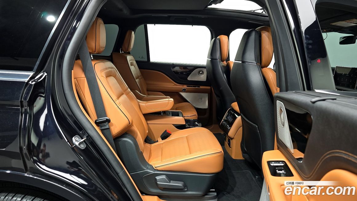 Lincoln Aviator 2021