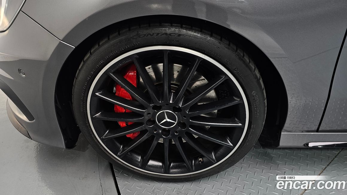 Mercedes-Benz A-Class 2015