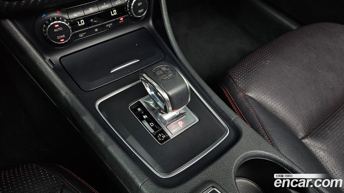 Mercedes-Benz A-Class 2015