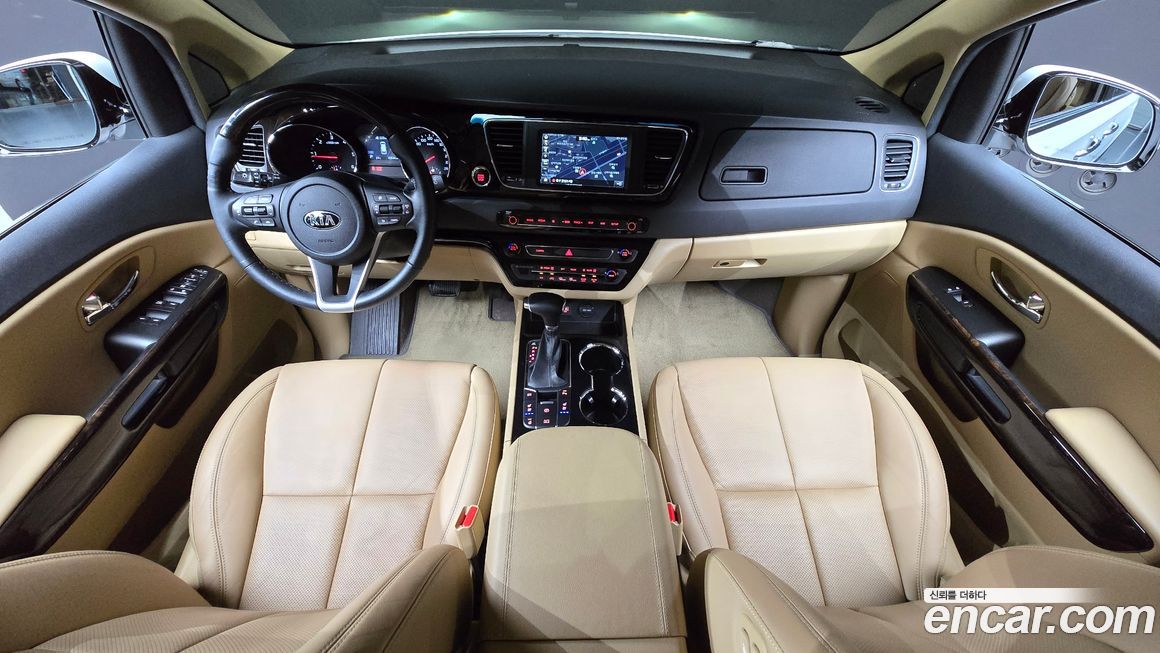 Kia Canival 2019