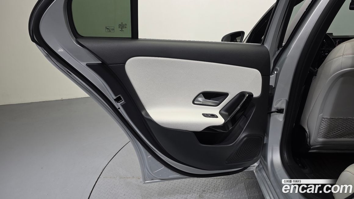 Mercedes-Benz A-Class 2019