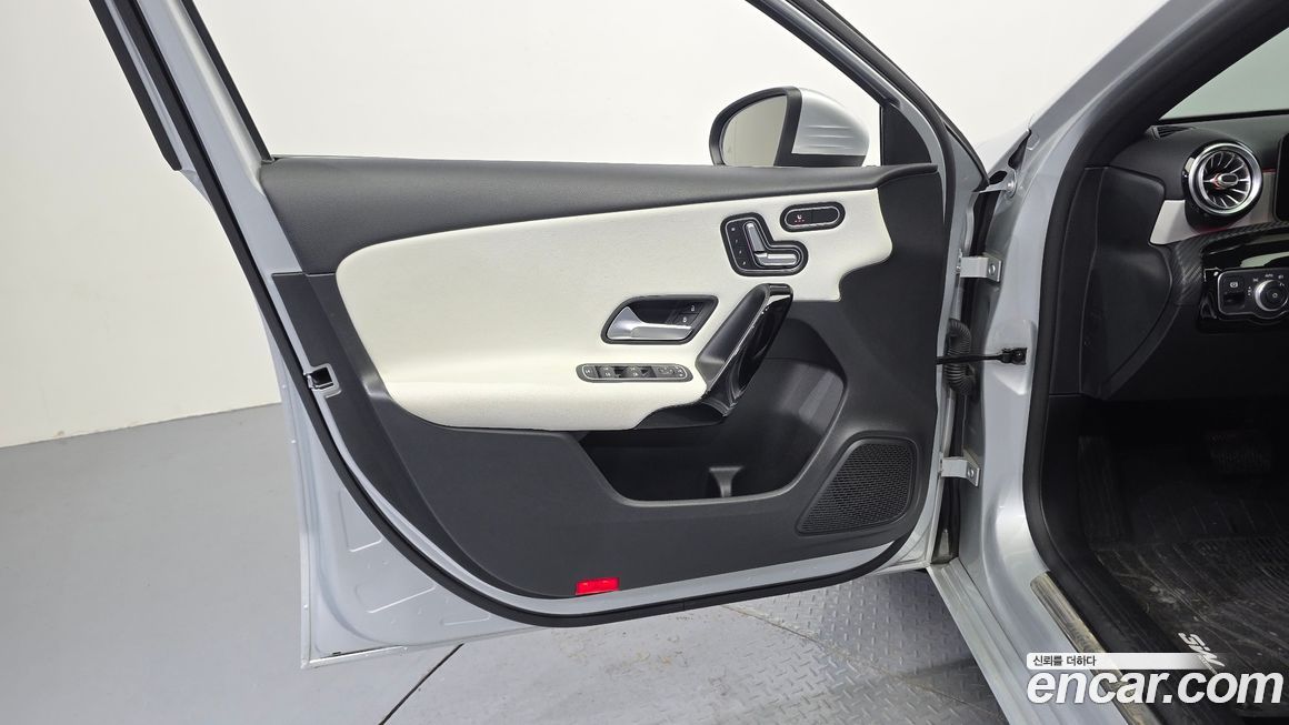 Mercedes-Benz A-Class 2019