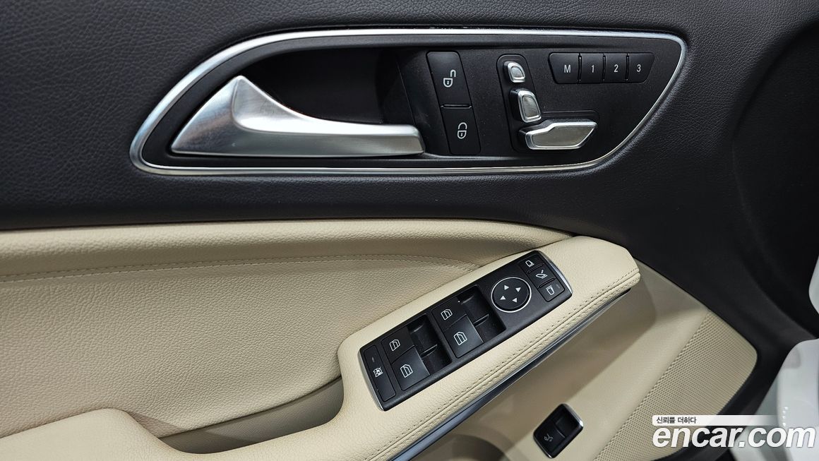 Mercedes-Benz GLA-Class 2018