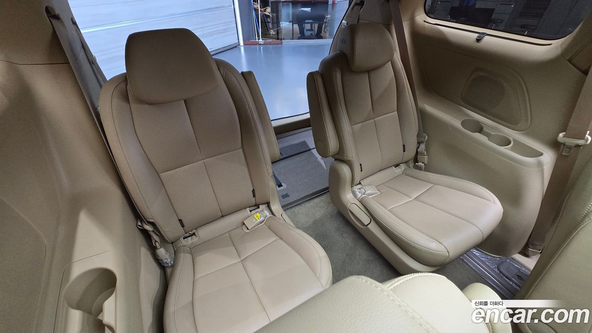 Kia Canival 2019