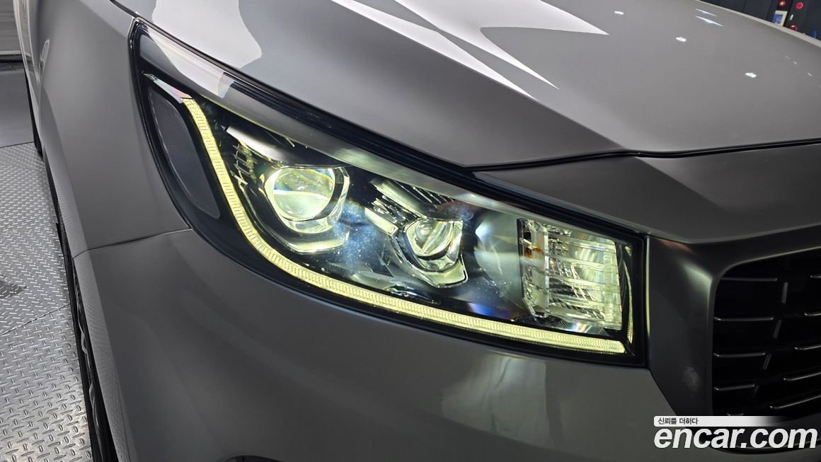 Kia Canival 2019