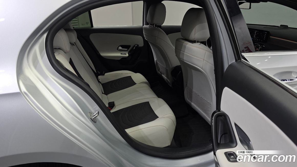 Mercedes-Benz A-Class 2019