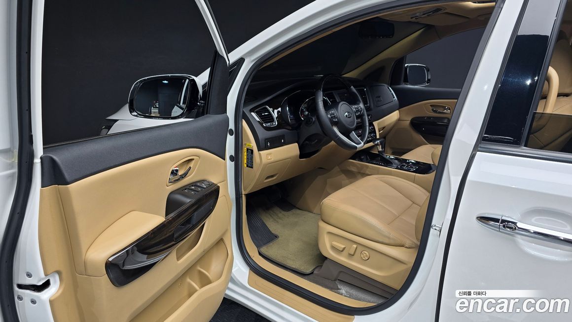 Kia Canival 2019