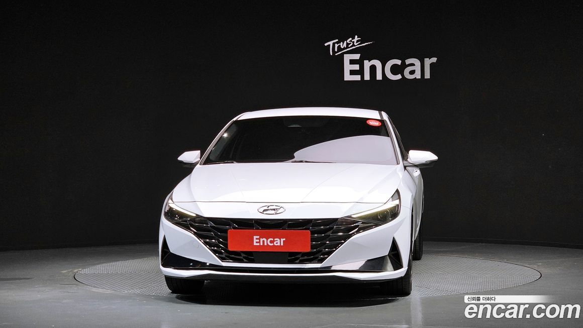 Hyundai AVANTE 2021