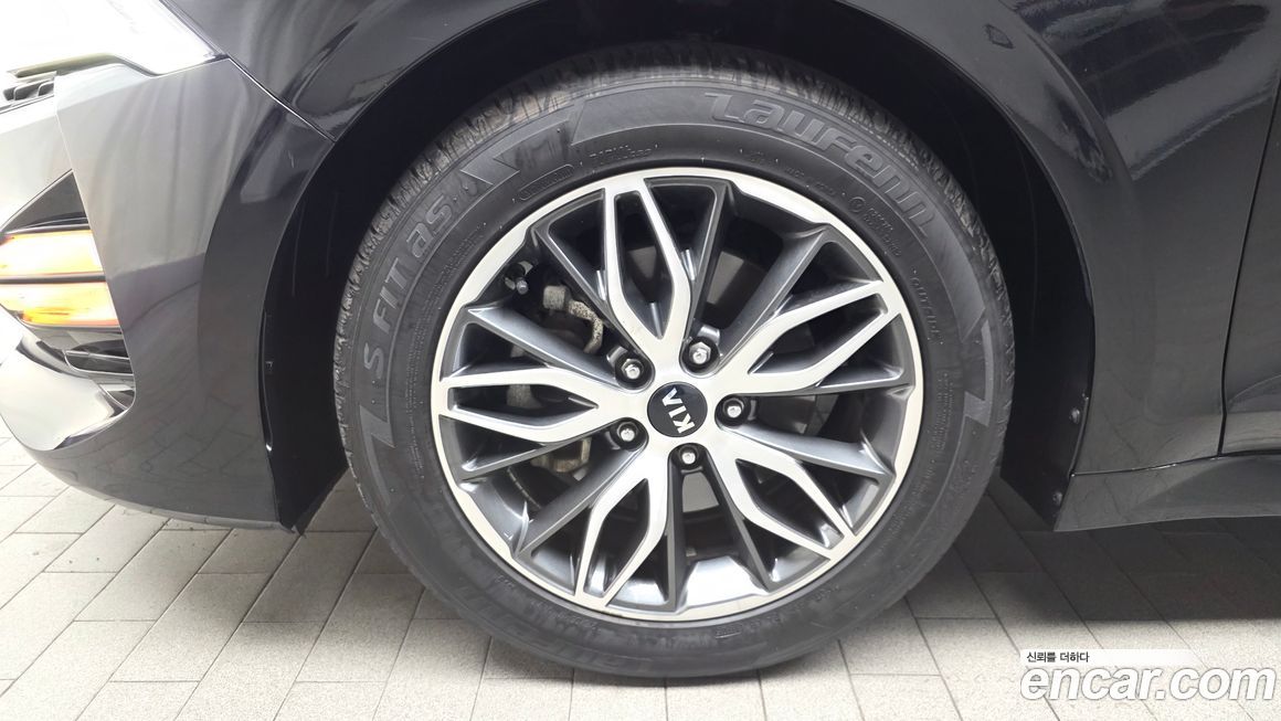 Kia K5 2021