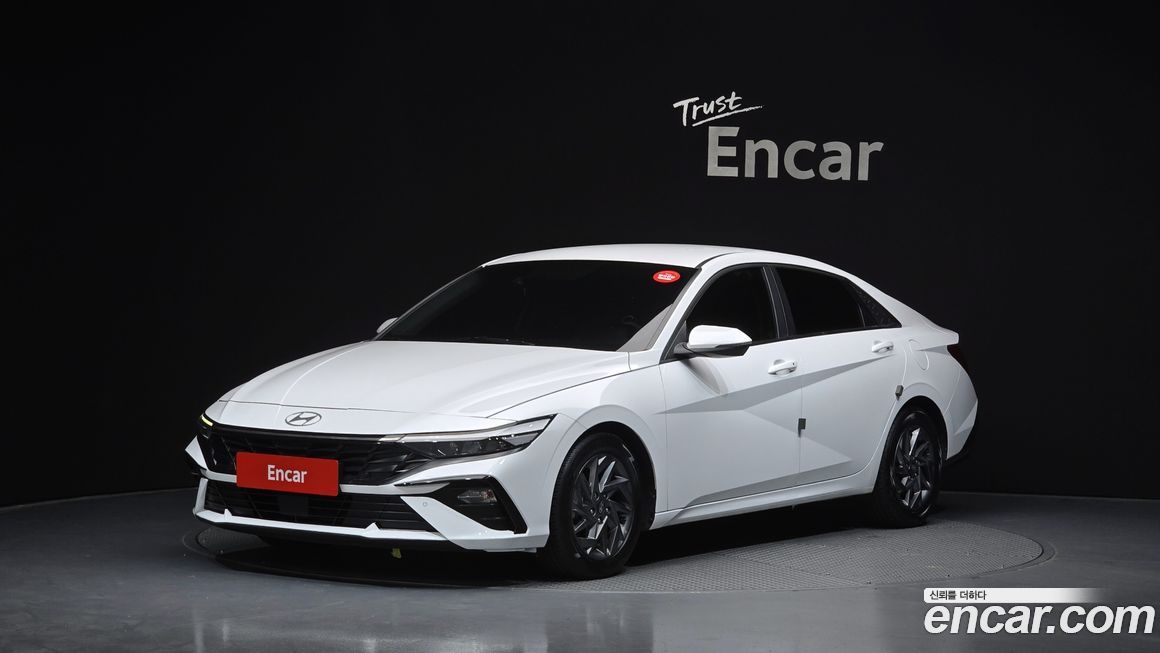 Hyundai AVANTE 2024