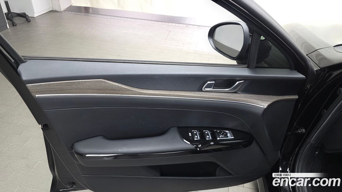 Kia K5 2021