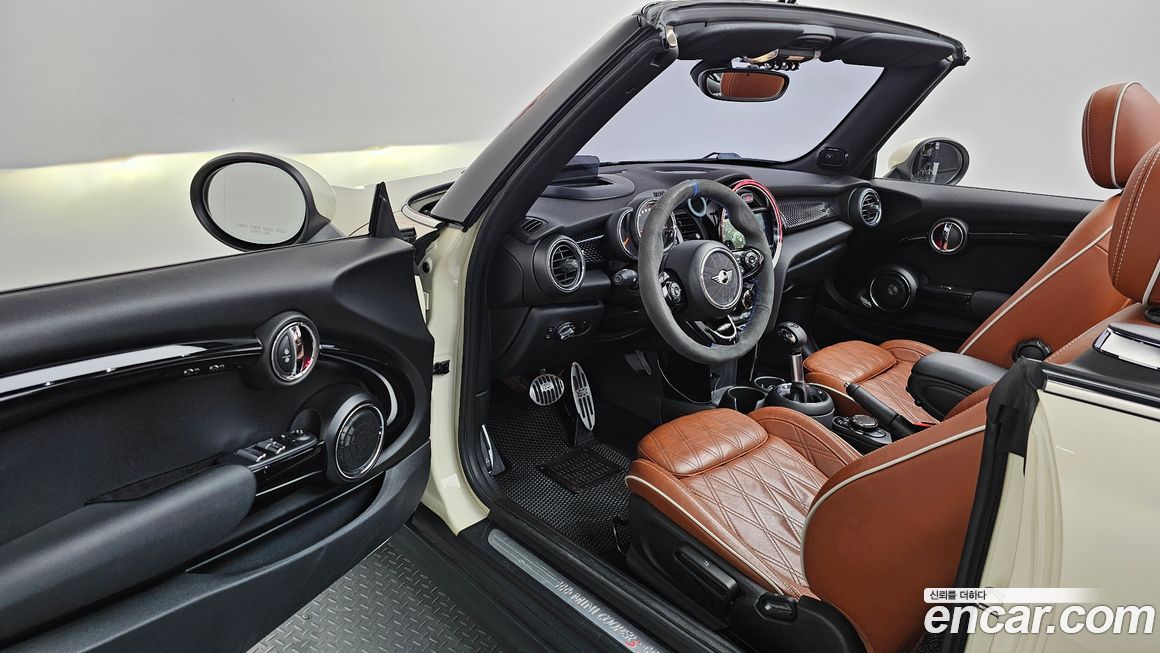Mini Cooper Convertible 2019