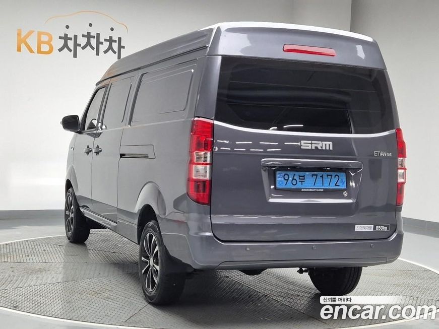 Xin yuan ET Van 2025