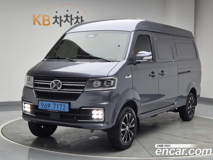 Xin yuan ET Van 2025