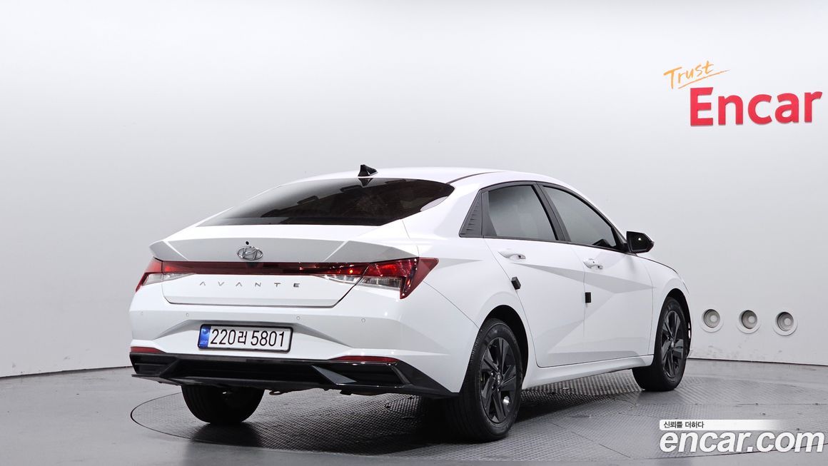 Hyundai AVANTE 2023