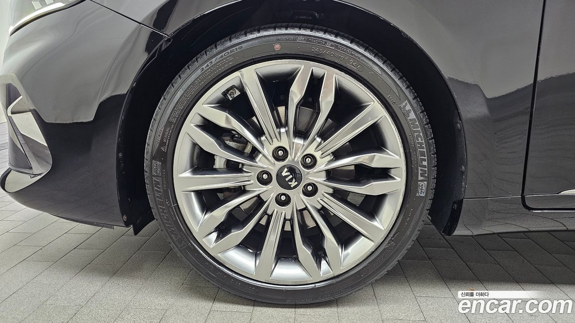 Kia K7 2020