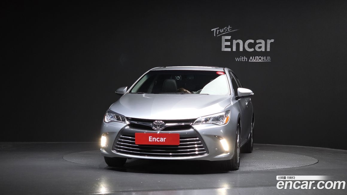 Toyota Camry 2015