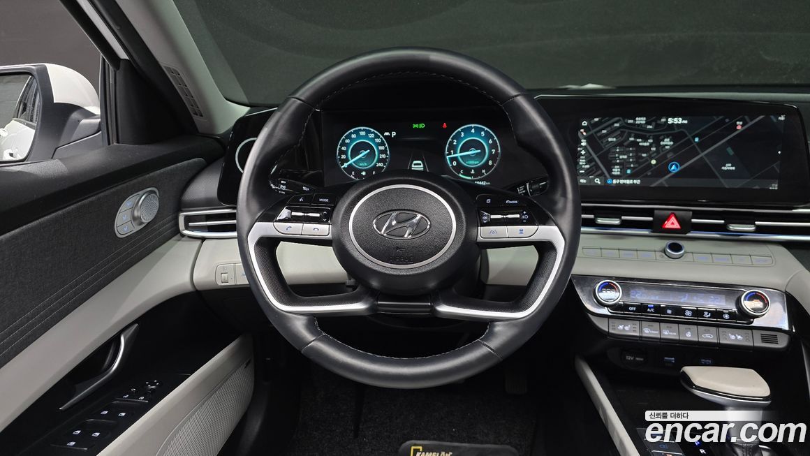 Hyundai AVANTE 2022
