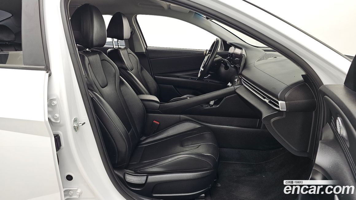 Hyundai AVANTE 2023