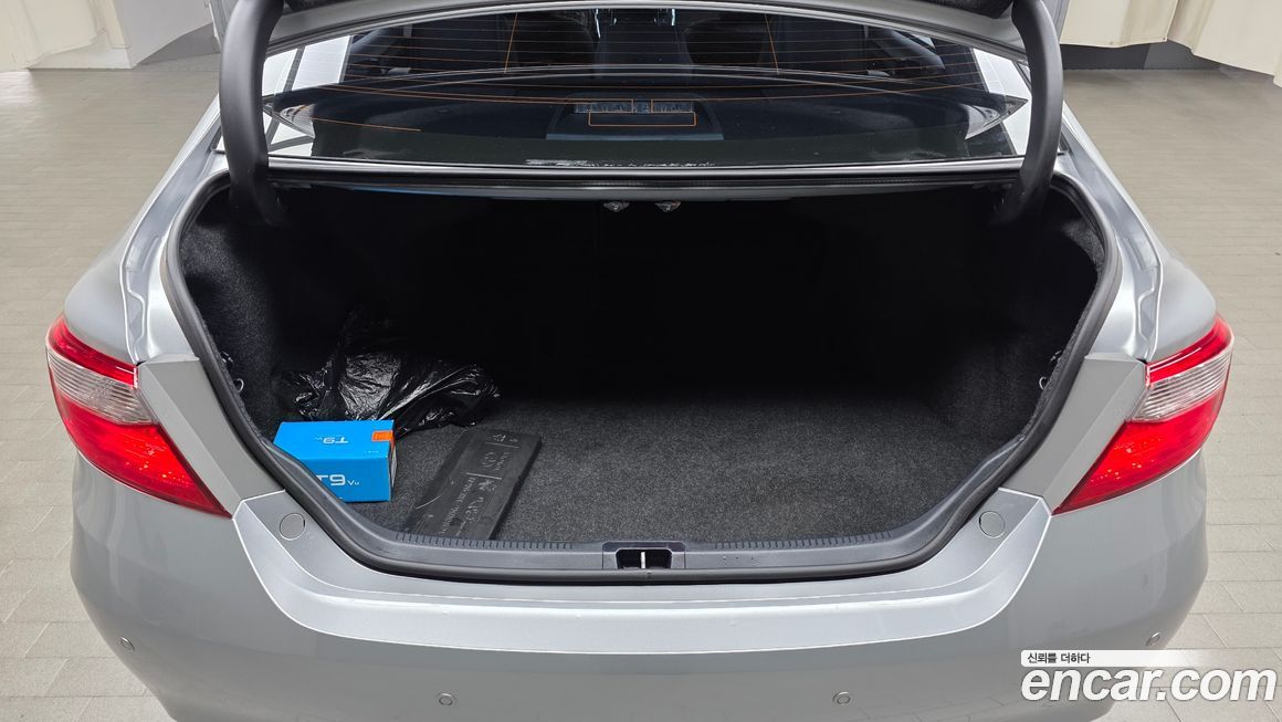 Toyota Camry 2015