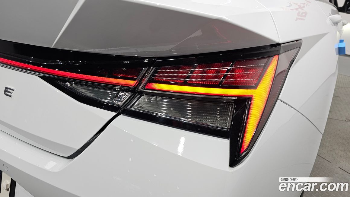 Hyundai AVANTE 2023