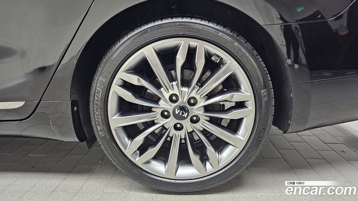 Kia K7 2020