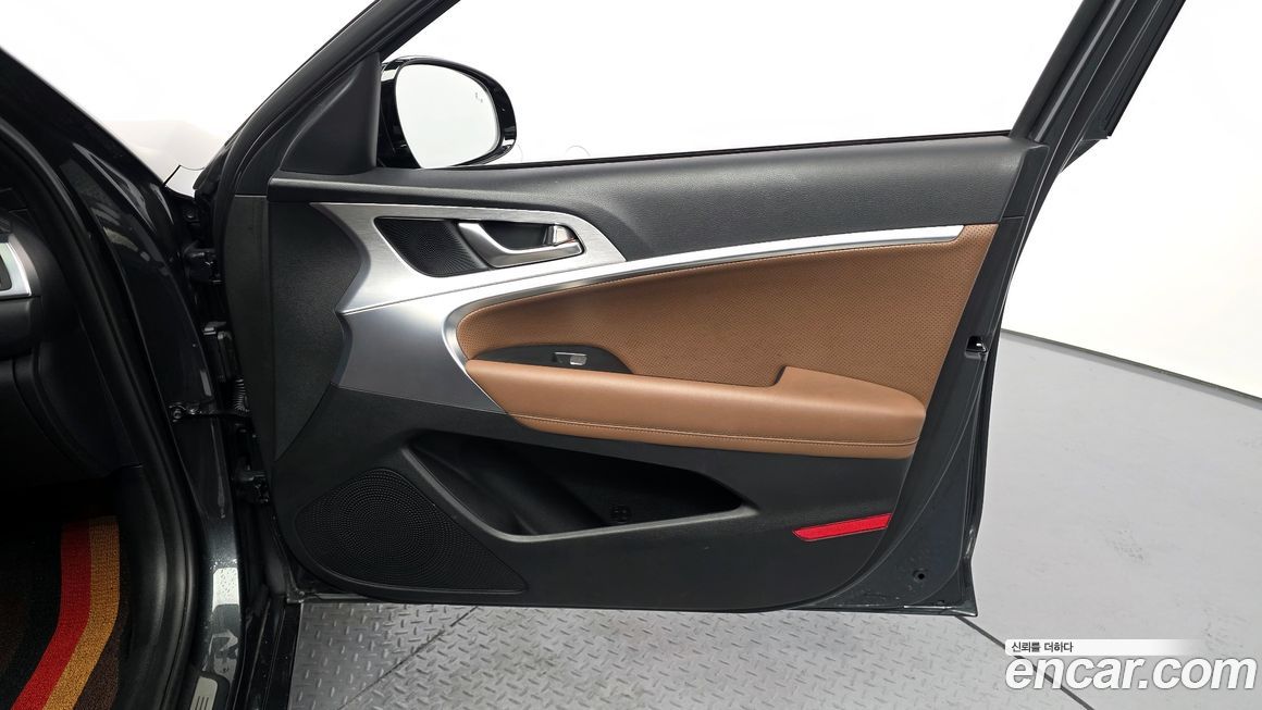 Genesis G70 2020