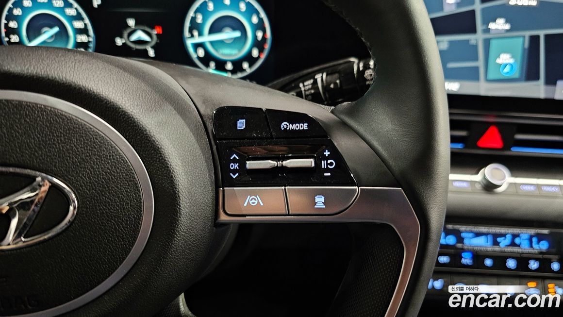 Hyundai AVANTE 2021