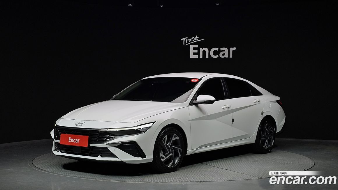 Hyundai AVANTE 2024