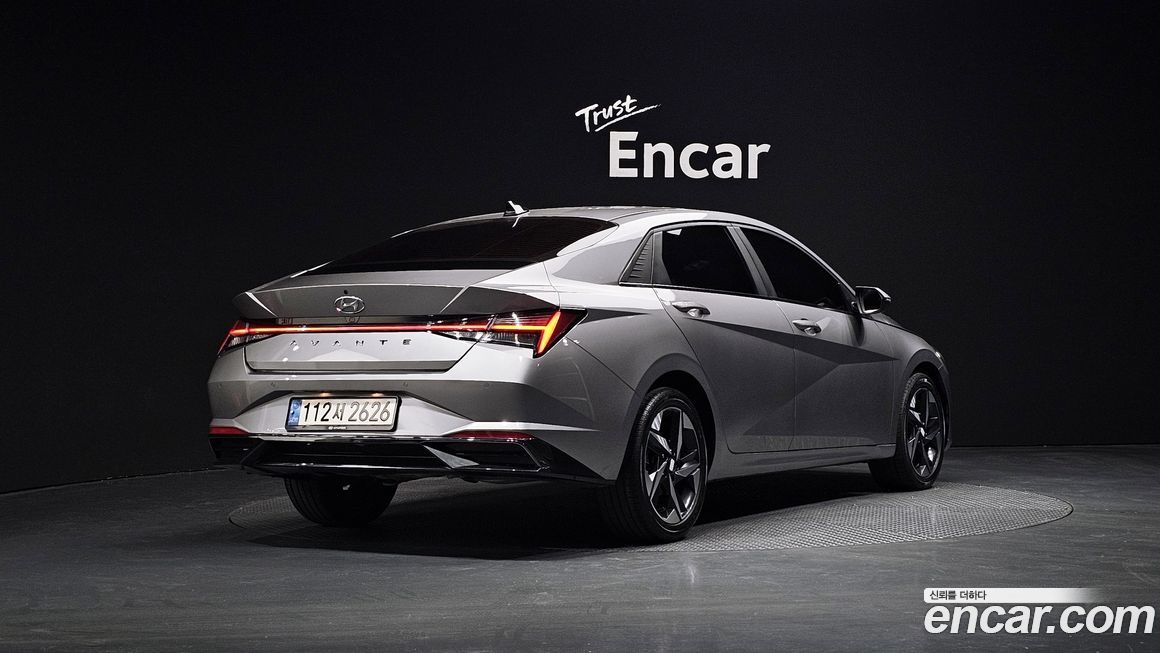 Hyundai AVANTE 2023