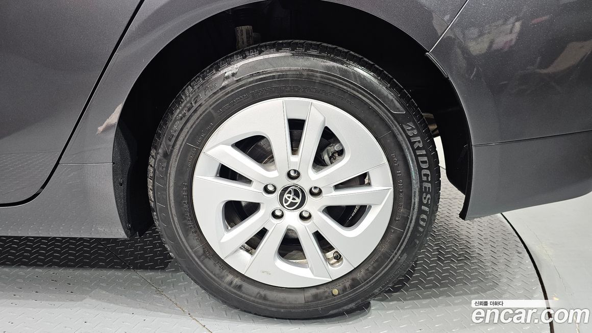 Toyota Prius 2017