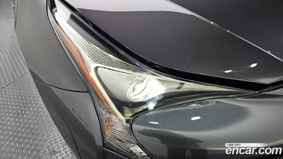 Toyota Prius 2017