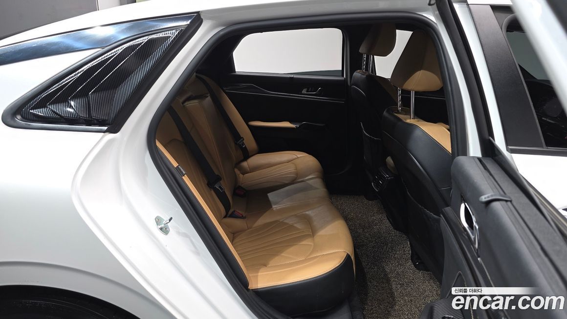Kia K5 2021