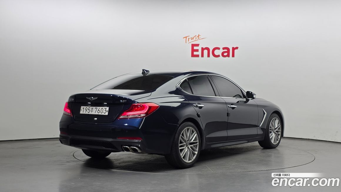 Genesis G70 2020
