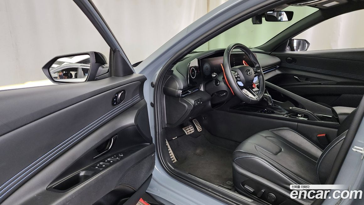 Hyundai AVANTE 2023