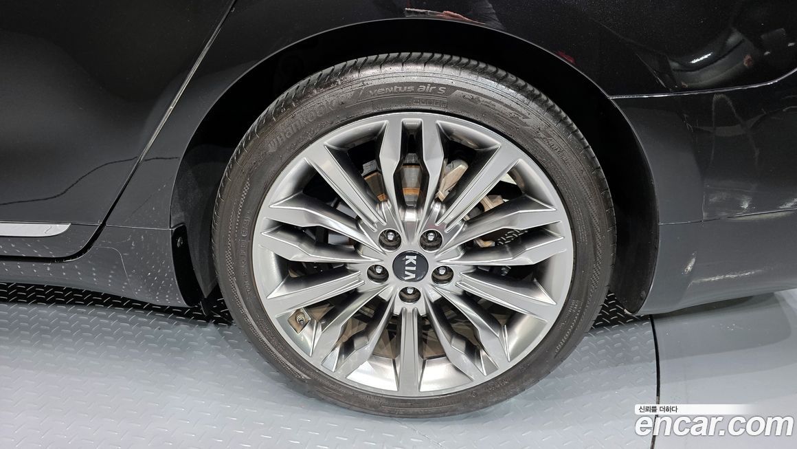 Kia K7 2020