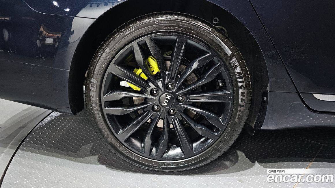 Kia K7 2020