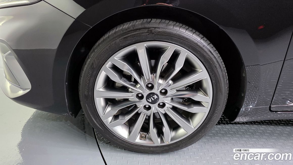 Kia K7 2020